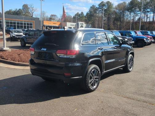 2020 Jeep Grand Cherokee Laredo E