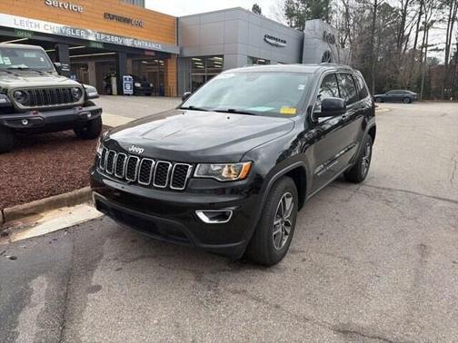 2020 Jeep Grand Cherokee Laredo E