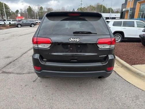 2020 Jeep Grand Cherokee Laredo E