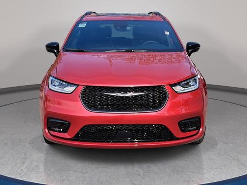 Red 2026 Chrysler Pacifica Limited