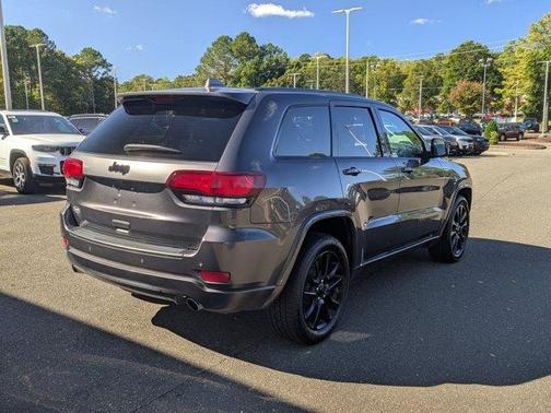 2020 Jeep Grand Cherokee Altitude