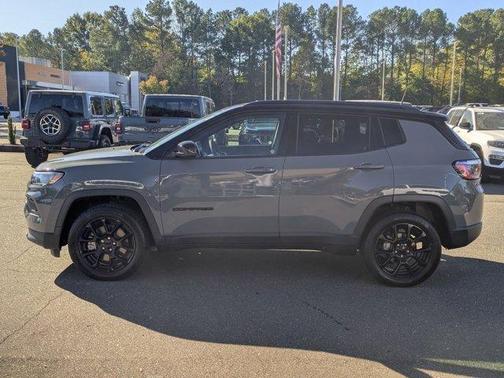 2023 Jeep Compass Altitude