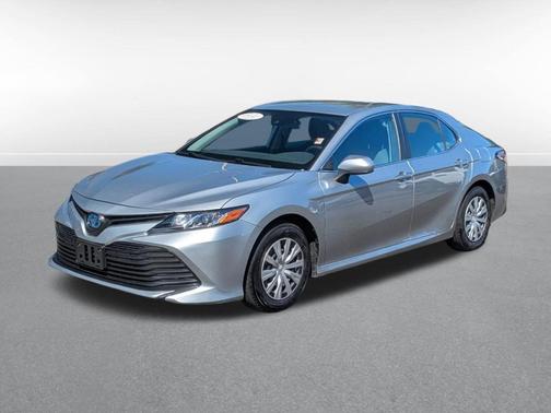 2020 Toyota Camry Hybrid LE