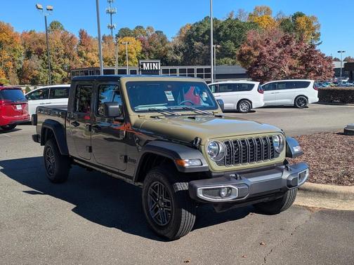 2025 Jeep Gladiator Sport