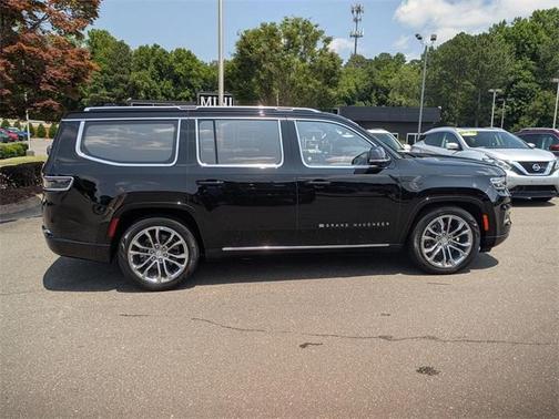 2023 Jeep Grand Wagoneer Series II