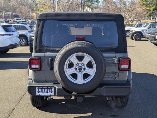 2022 Jeep Wrangler Sport