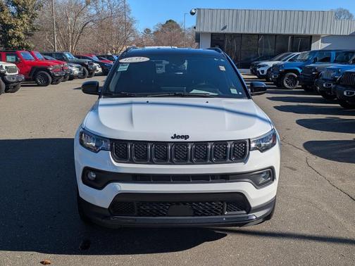 2023 Jeep Compass Altitude