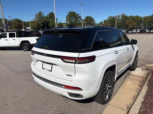 2024 Jeep Grand Cherokee Summit