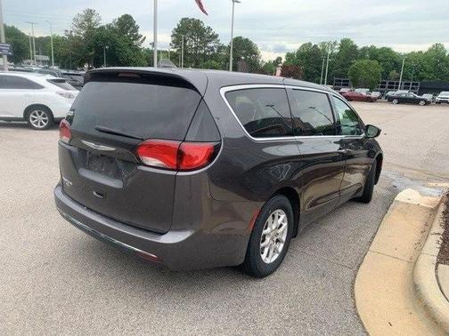 2020 Chrysler Pacifica Touring