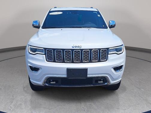 Ivory 2017 Jeep Grand Cherokee Overland