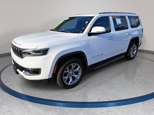 Bright White Clearcoat 2022 Jeep Wagoneer Series II