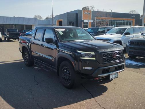 2023 Nissan Frontier PRO-4X