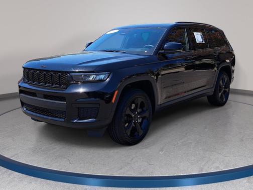 Diamond Black 2023 Jeep Grand Cherokee L Laredo