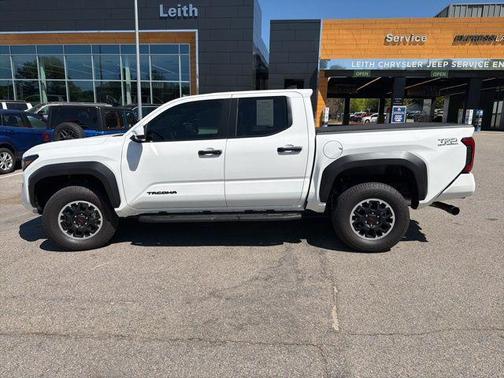 2025 Toyota Tacoma TRD Off Road