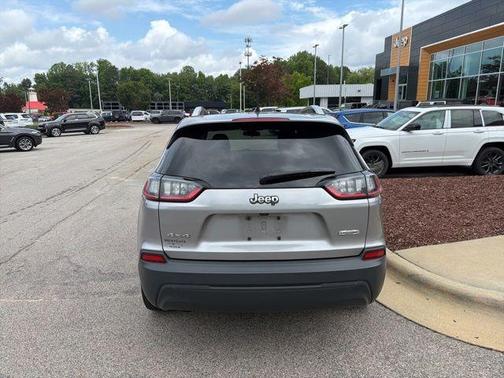 Billet Silver Metallic Clearcoat 2019 Jeep Cherokee Latitude