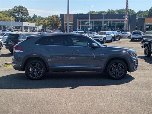 2021 Volkswagen Atlas Cross Sport 3.6L V6 SE w/Technology R-Line