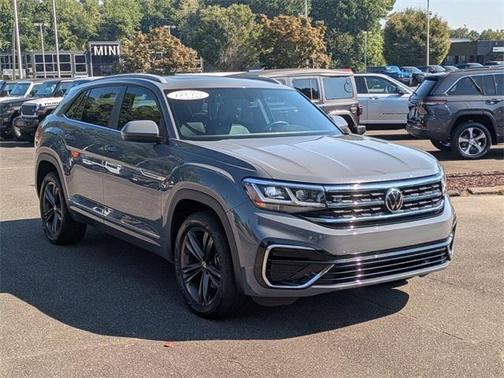 2021 Volkswagen Atlas Cross Sport 3.6L V6 SE w/Technology R-Line