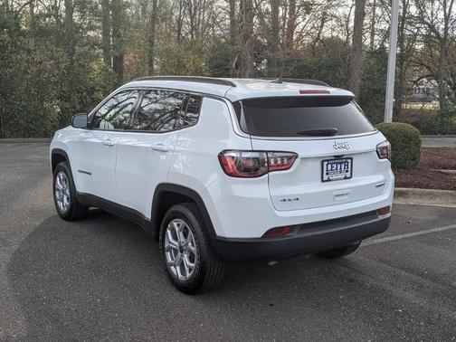 2026 Jeep Compass Latitude