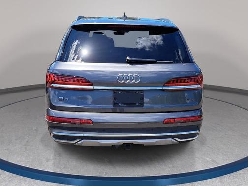 Samurai Gray Metallic 2021 Audi Q7 45 Premium Plus