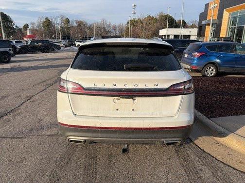 2021 Lincoln Nautilus Reserve