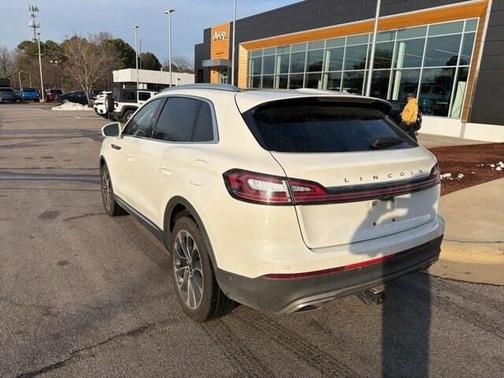 2021 Lincoln Nautilus Reserve