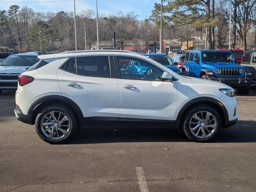 2020 Buick Encore GX Select
