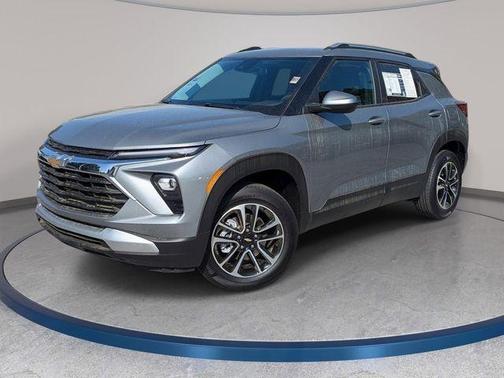Sterling Gray Metallic 2025 Chevrolet Trailblazer LT