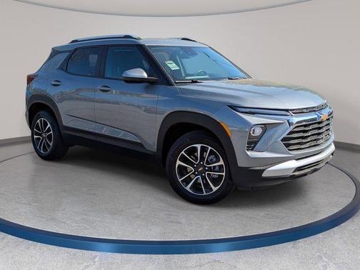 Sterling Gray Metallic 2025 Chevrolet Trailblazer LT