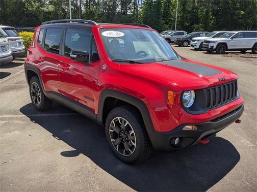 2023 Jeep Renegade Trailhawk