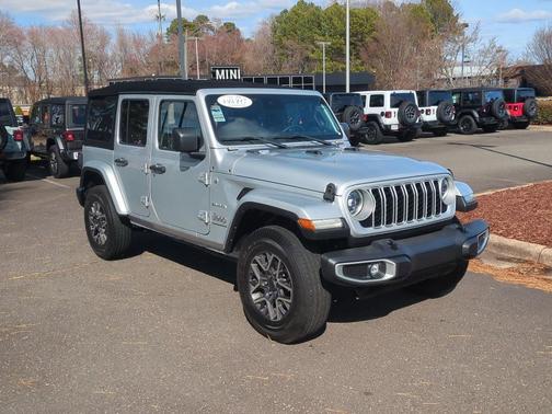 2024 Jeep Wrangler Sahara