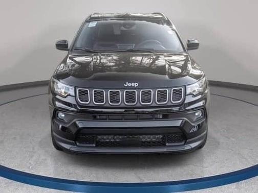 Diamond Black 2026 Jeep Compass Latitude