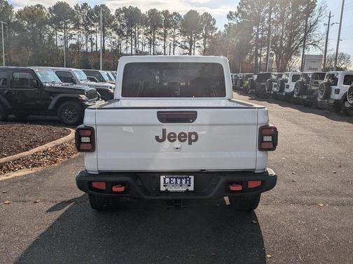 2026 Jeep Gladiator Mojave