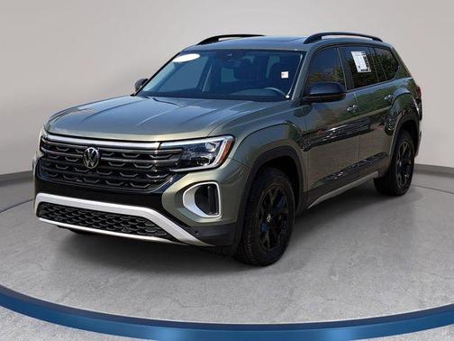 Avocado Green 2024 Volkswagen Atlas 2.0T Peak Edition SE w/Technology SUV