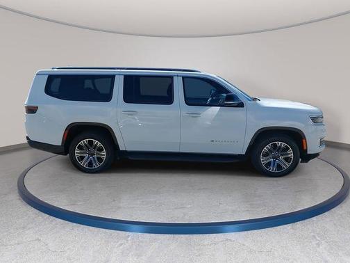 Bright White Clearcoat 2023 Jeep Wagoneer L Series II