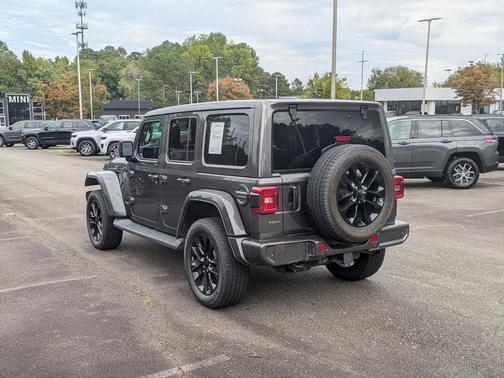2021 Jeep Wrangler Unlimited Sahara High Altitude