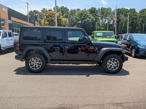 2025 Jeep Wrangler Sport