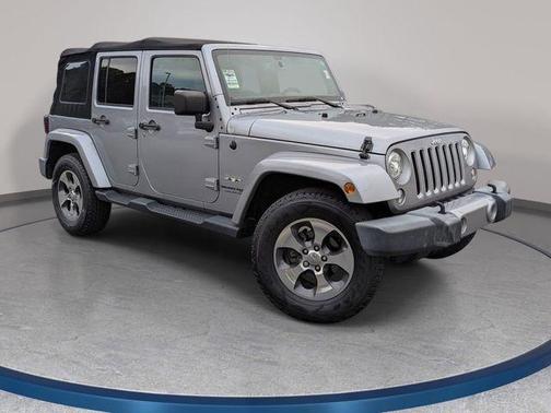Billet Silver Metallic Clearcoat 2018 Jeep Wrangler JK Unlimited Sahara