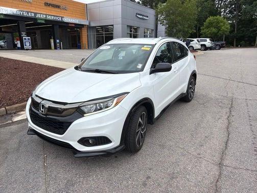White 2019 Honda HR-V Sport
