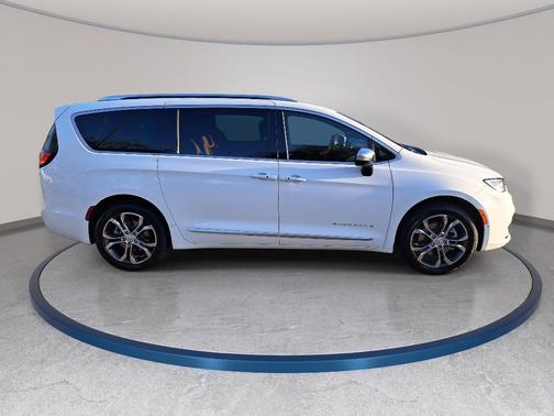 Bright White 2026 Chrysler Pacifica Pinnacle AWD