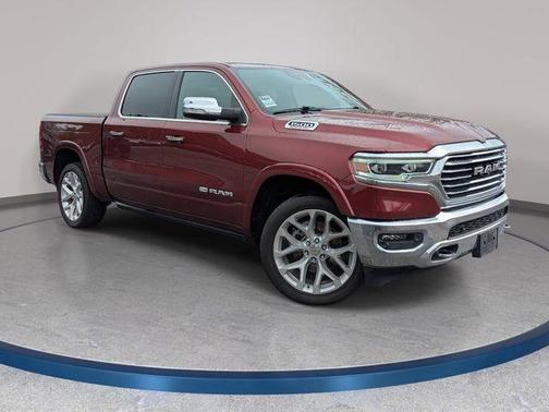 Delmonico Red Pearlcoat 2022 RAM 1500 Longhorn