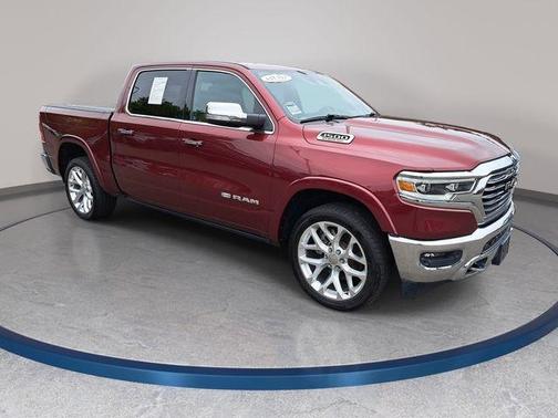 Delmonico Red Pearlcoat 2022 RAM 1500 Longhorn