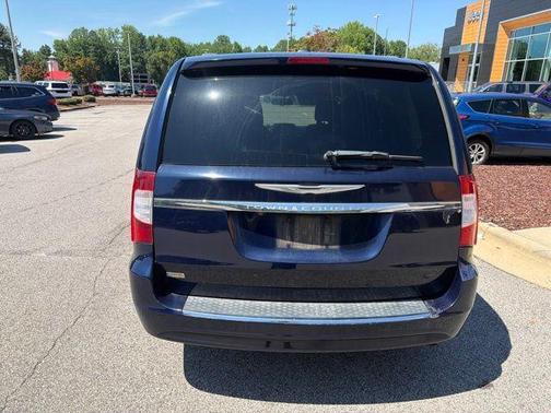 True Blue Pearl 2013 Chrysler Town & Country Touring