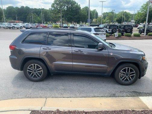 2019 Jeep Grand Cherokee Trailhawk