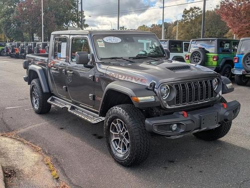 2024 Jeep Gladiator Mojave