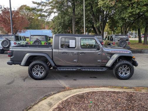 2024 Jeep Gladiator Mojave