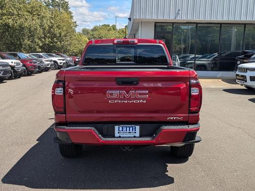 2023 GMC Canyon AT4