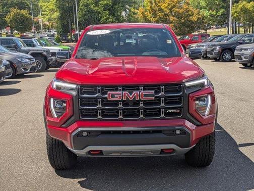 2023 GMC Canyon AT4