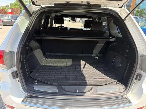 Bright White Clearcoat 2018 Jeep Grand Cherokee Overland