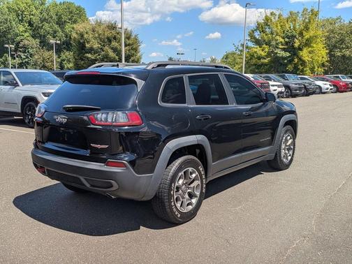 2021 Jeep Cherokee Trailhawk