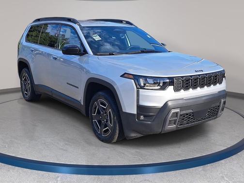 Silver Zynith 2026 Jeep Cherokee LAREDO/LIMITED